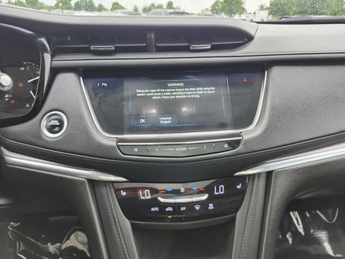 Used 2019 Cadillac XT5 Luxury AWD/4WD image 32