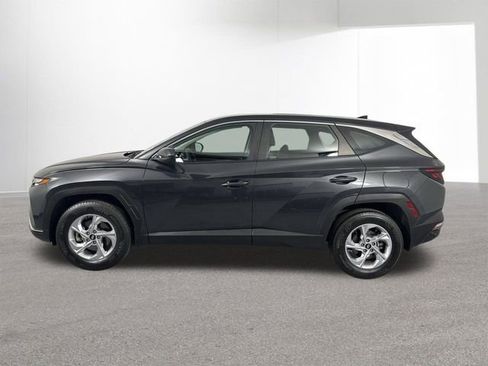 Used 2023 Hyundai Tucson SE image 28