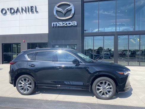 New 2025 MAZDA CX-5 AWD 2.5 S w/ Premium Plus Pkg image 2