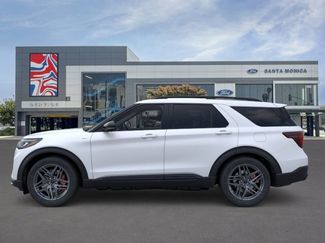 New 2026 Ford Explorer ST-Line RWD video 3