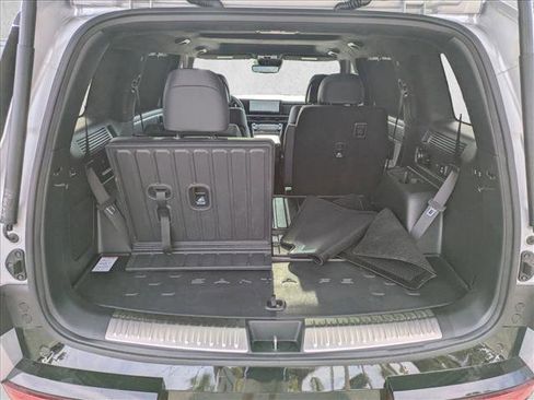 New 2025 Hyundai Santa Fe Calligraphy image 5