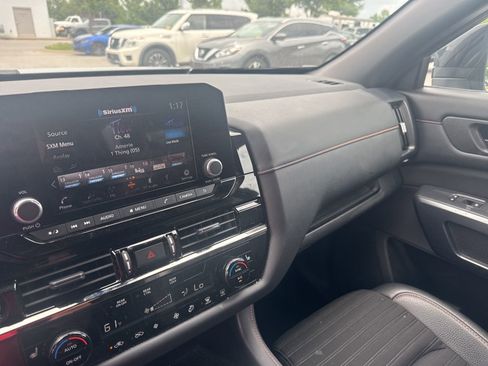 Used 2023 Nissan Pathfinder Rock Creek AWD/4WD image 16