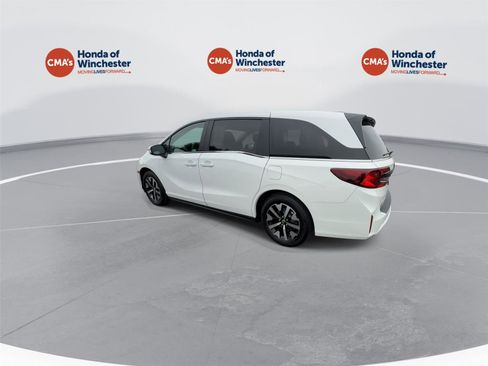 Certified 2026 Honda Odyssey EX-L image 6