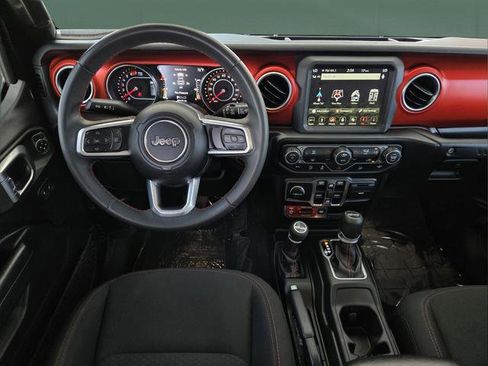 Used 2019 Jeep Wrangler Unlimited Rubicon AWD/4WD image 22