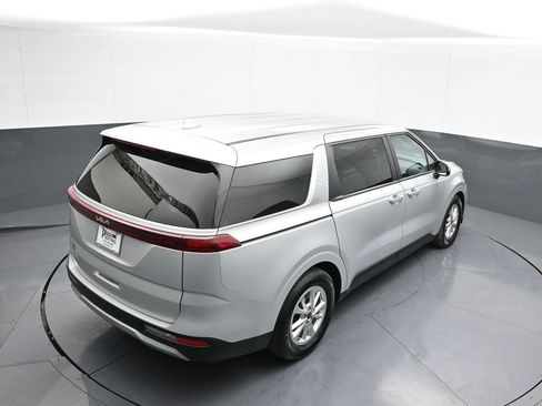 Certified 2023 Kia Carnival LX image 39