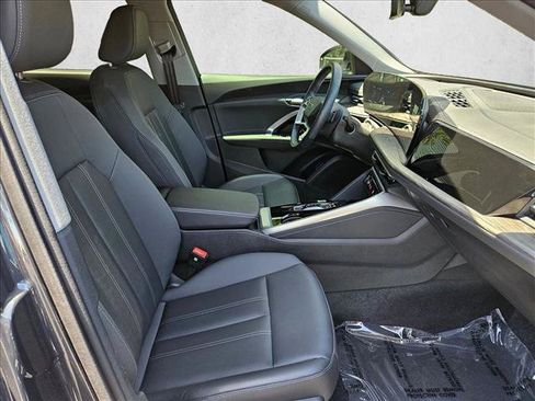 Used 2025 Audi Q5 Premium w/ Convenience Package AWD/4WD image 26