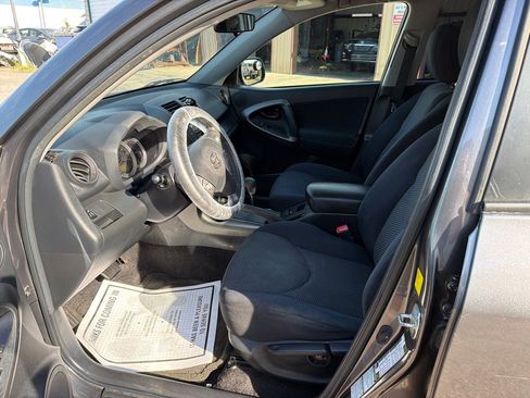 Used 2011 Toyota RAV4 Sport w/ Sport Extra Value Pkg AWD/4WD image 19