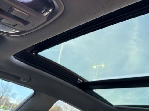 Used 2019 Kia Optima S w/ S Panoramic Sunroof Package image 14