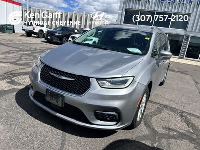 Used 2021 Chrysler Pacifica Touring-L