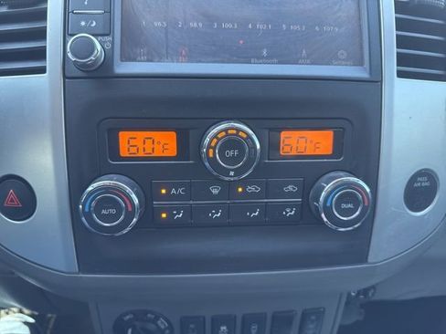 Used 2021 Nissan Frontier SV w/ Midnight Edition Floor Mats AWD/4WD image 20