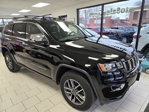 Used 2021 Jeep Grand Cherokee Limited image 6