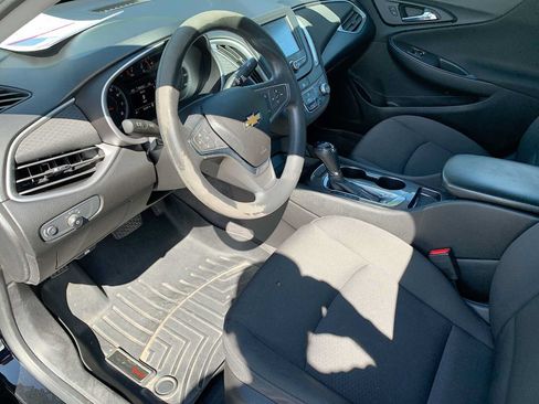 Used 2018 Chevrolet Malibu LS FWD image 10