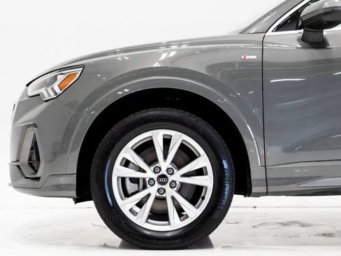 Used 2023 Audi Q3 2.0T Premium Plus w/ Premium Plus Package AWD/4WD image 29