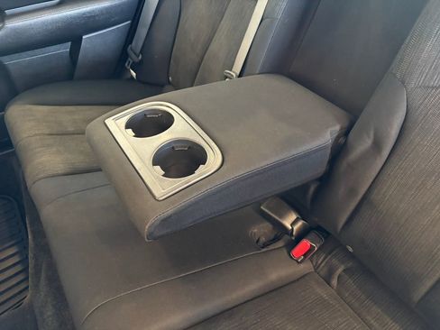 Used 2014 Subaru Legacy 2.5i AWD/4WD image 26