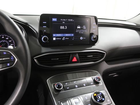 Certified 2022 Hyundai Santa Fe SEL image 9