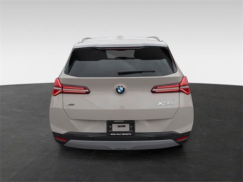 Used 2026 BMW X3 xDrive30 w/ Premium Package image 8