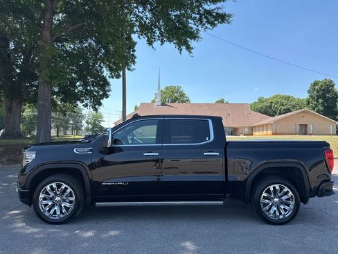 Used 2026 GMC Sierra 1500 Denali w/ Denali Reserve Package AWD/4WD image 2