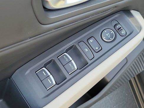 Certified 2023 Honda Accord EX image 19