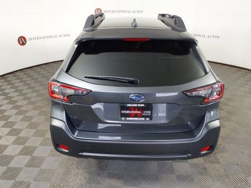 Certified 2025 Subaru Outback Premium image 6