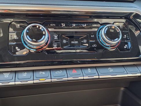 New 2026 GMC Sierra 3500 Denali w/ Denali Reserve Package image 5