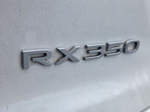 Used 2024 Lexus RX 350 FWD w/ Convenience Package image 9