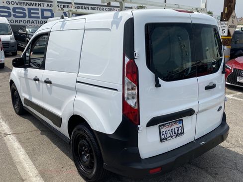 Used 2020 Ford Transit Connect XL image 3