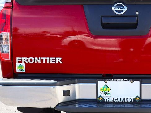 Used 2021 Nissan Frontier SV RWD image 19