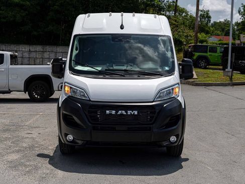 New 2026 RAM ProMaster 2500 w/ Premium Convenience Group FWD image 2