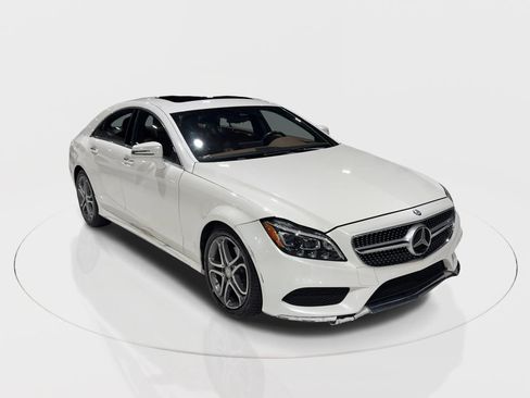 Used 2016 Mercedes-Benz CLS 400 4MATIC image 2