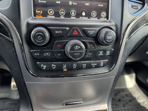 Used 2018 Jeep Grand Cherokee High Altitude AWD/4WD image 22