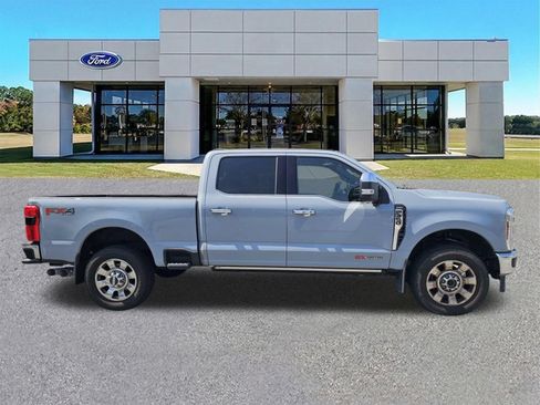 Certified 2024 Ford F350 Lariat w/ Lariat Ultimate Package AWD/4WD image 2