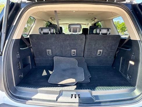 Used 2024 Ford Expedition XLT AWD/4WD image 27