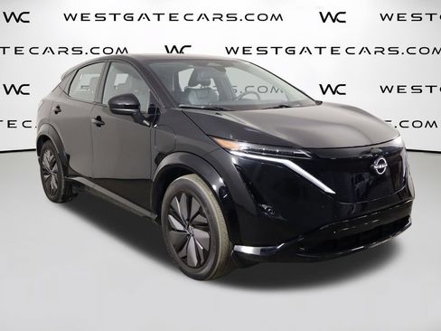 Used 2024 Nissan Ariya AWD image 40