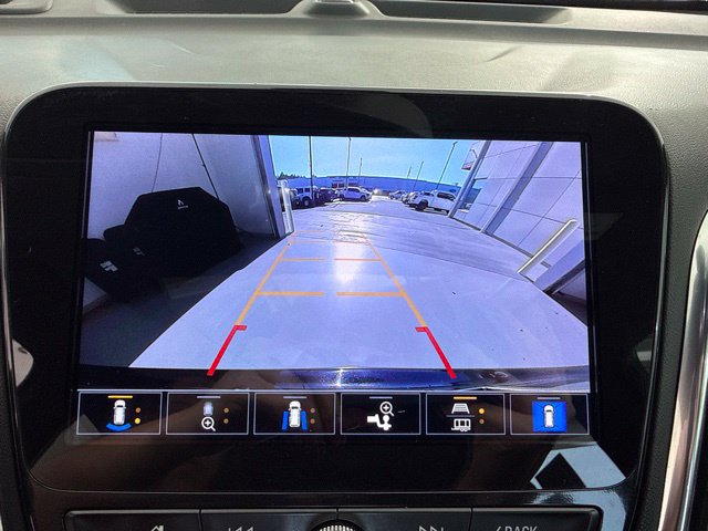 Used 2023 Chevrolet Equinox Premier FWD image 25