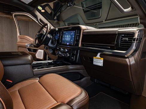 Used 2026 Ford F250 King Ranch w/ Chrome Package image 20