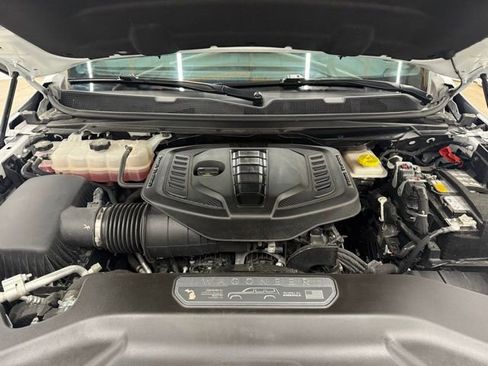 Used 2025 Jeep Wagoneer Series II w/ Premium Group I image 30