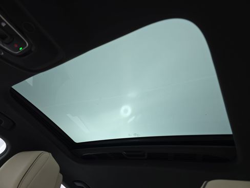 Used 2022 Audi A4 2.0T Premium w/ Convenience Package image 28