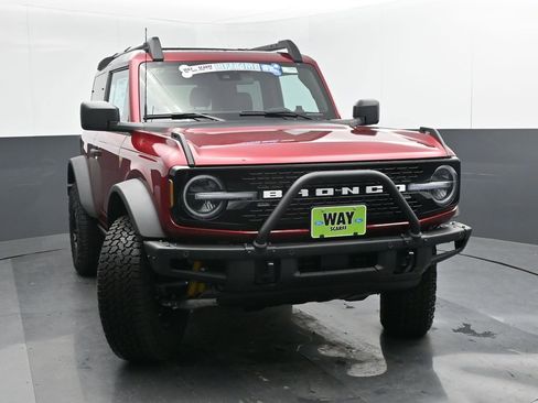 New 2026 Ford Bronco Badlands image 8