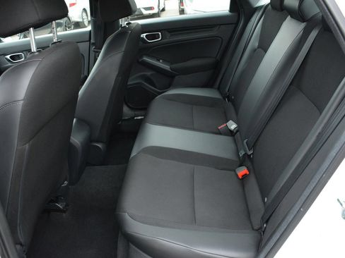 Used 2024 Honda Civic Sport image 11