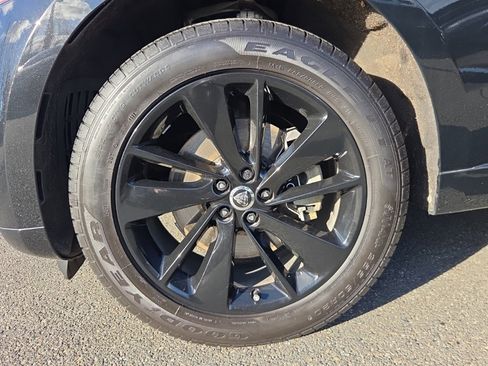 Used 2024 Jaguar F-PACE R-Dynamic S image 28