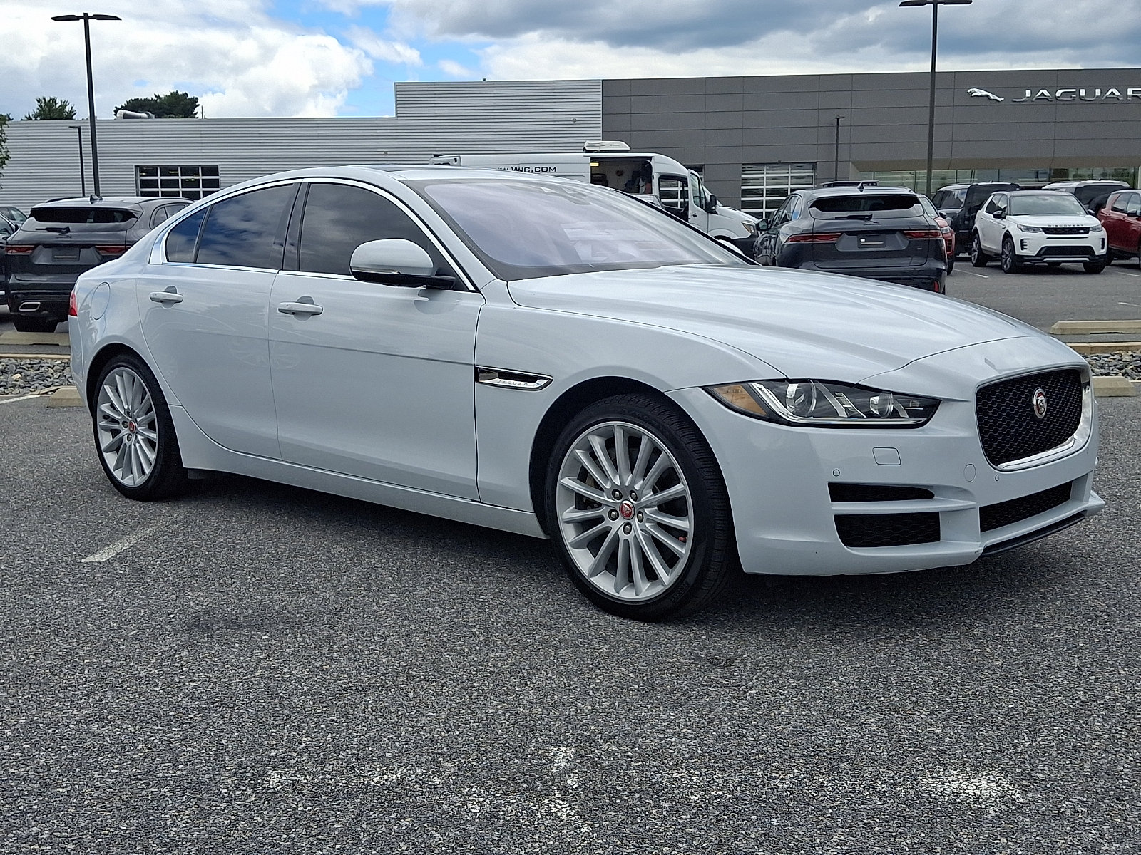 Used 2018 Jaguar XE Portfolio AWD/4WD image 6