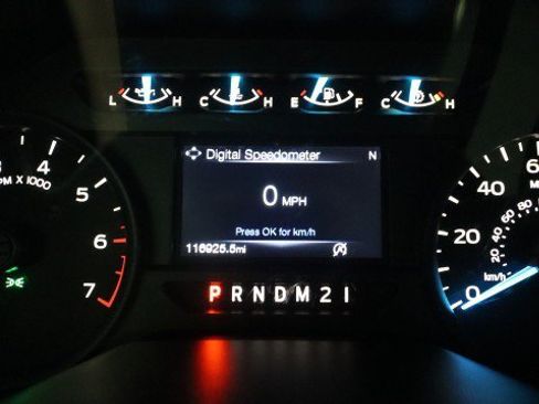 Used 2017 Ford F150 XL w/ Equipment Group 101A Mid AWD/4WD image 18