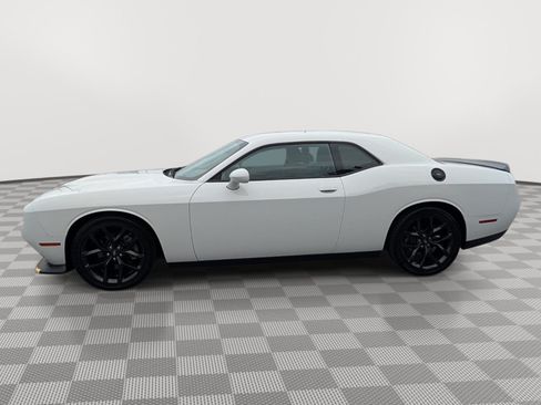 Used 2022 Dodge Challenger GT w/ Blacktop Package RWD image 2