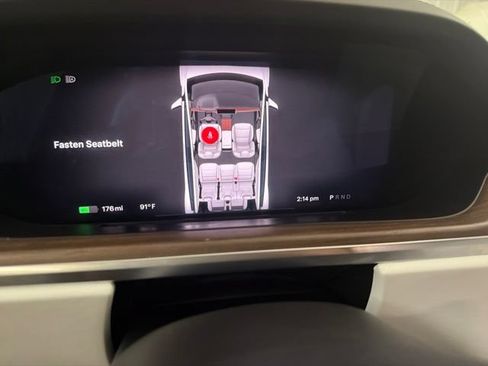 Used 2022 Tesla Model X AWD/4WD image 32