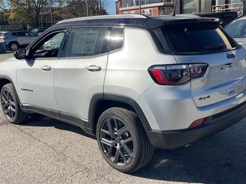 New 2026 Jeep Compass Limited image 4