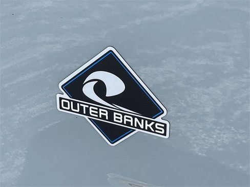 Used 2024 Ford Bronco Sport Outer Banks w/ Tech Package image 9