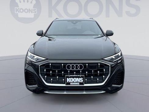 Used 2025 Audi Q8 Premium Plus image 11