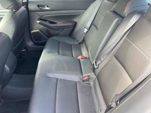 Used 2024 Nissan Altima 2.5 SR image 13