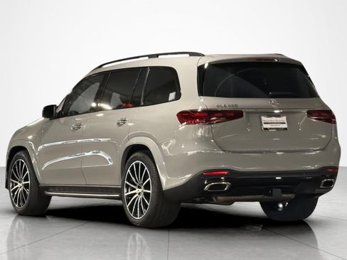 New 2026 Mercedes-Benz GLS 450 4MATIC image 3