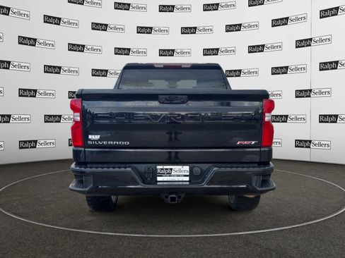 Used 2023 Chevrolet Silverado 1500 RST image 5